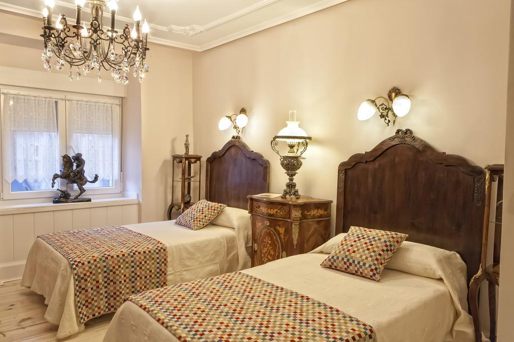 Hostal Boutique Puerta Del Sol Torrelavega Pokój zdjęcie