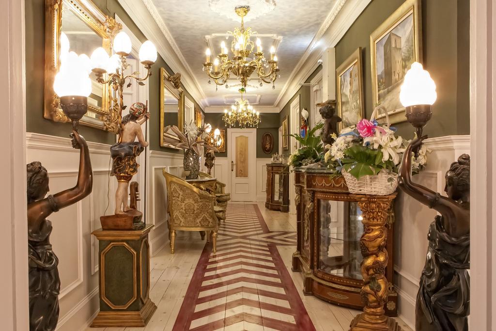 Hostal Boutique Puerta Del Sol Torrelavega Zewnętrze zdjęcie