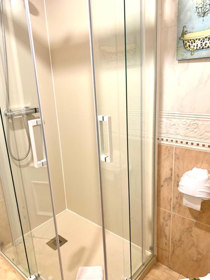 Hostal Boutique Puerta Del Sol Torrelavega Zewnętrze zdjęcie