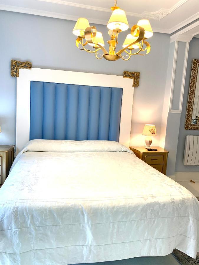 Hostal Boutique Puerta Del Sol Torrelavega Zewnętrze zdjęcie