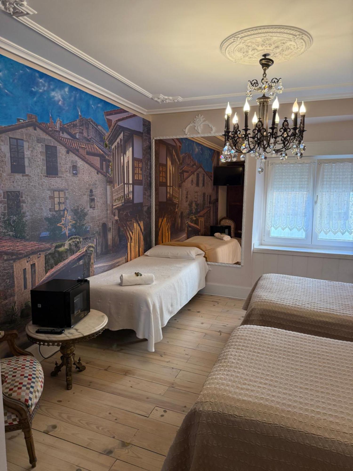Hostal Boutique Puerta Del Sol Torrelavega Zewnętrze zdjęcie